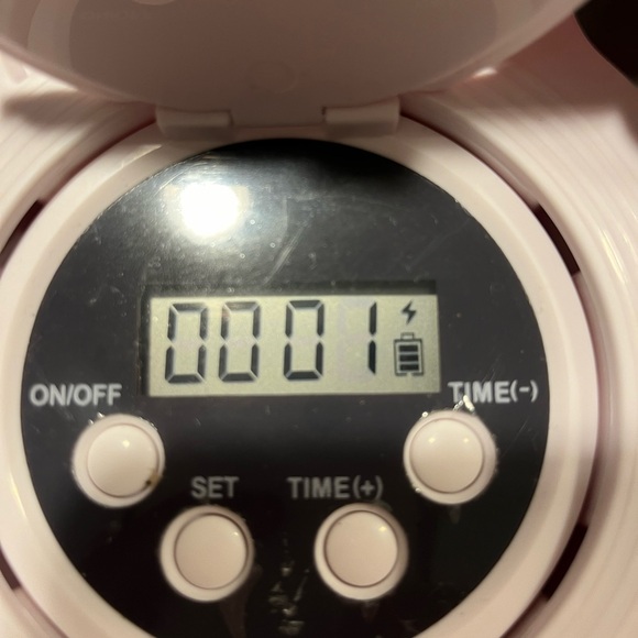 New Programmable Pet Food Feeder with Timer - Picture 4 of 6